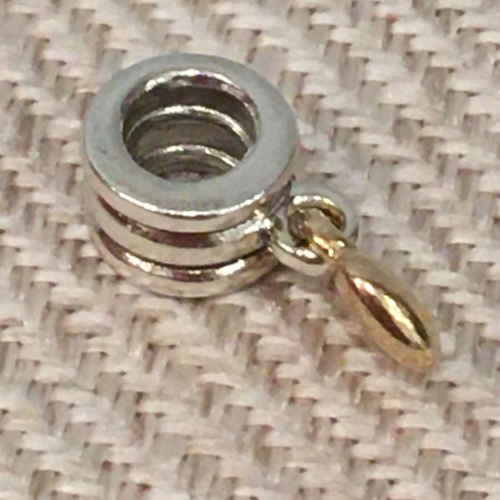 PANDORA 14k Yellow Gold Heart Dangle - Picture 3 of 8